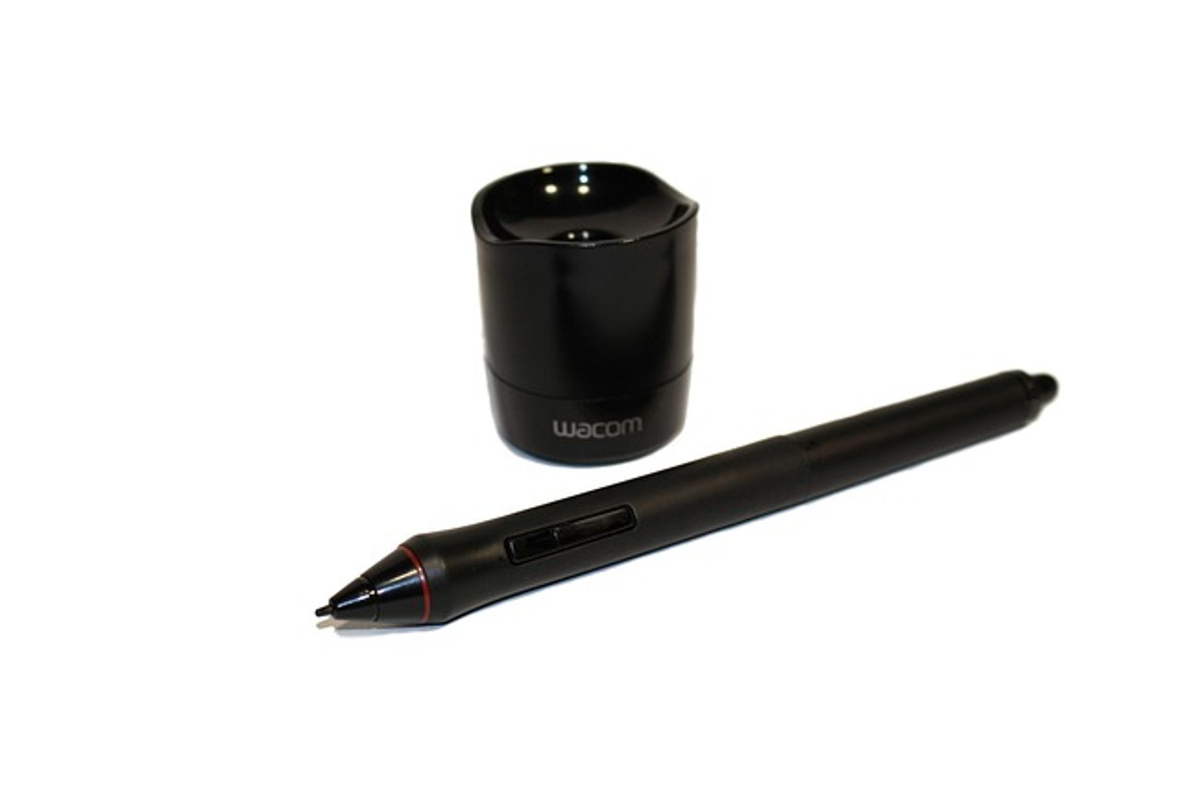 Wie wechselt man die Spitze bei einem Wacom-Stift?